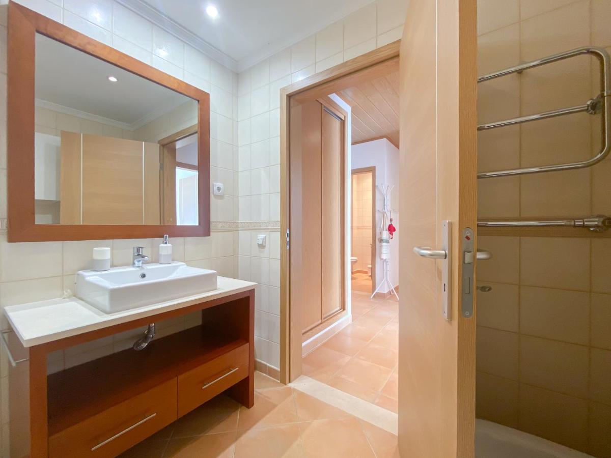 Charming Apartment With Panoramic View And Pool #1932 Lagos Luaran gambar